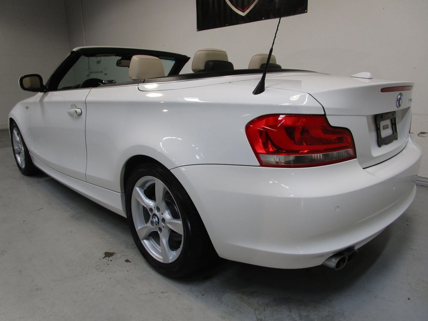 bmw 1 series 2013 WBAUL7C5XDVU09993 image bmw 1 series 2013 WBAUL7C5XDVU09993 image